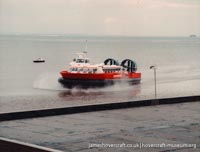 AP1-88 hovercraft at Ryde hoverport